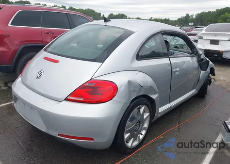 2012 Volkswagen Beetle 2.5L z USA, uszkodzony, nr VIN 3VWJP7AT5CM603672